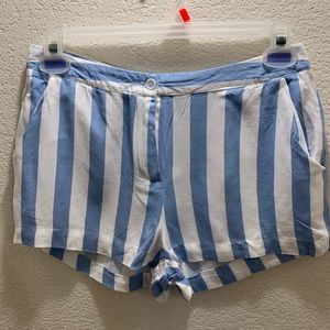 Blue & white striped shorts, Hype. M.